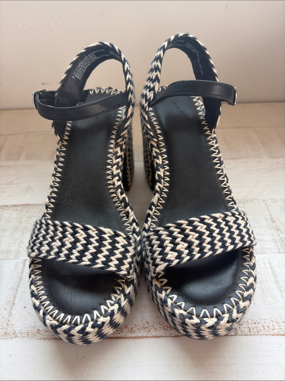 Universal Thread Black and Cream Braided Platform Sandals
